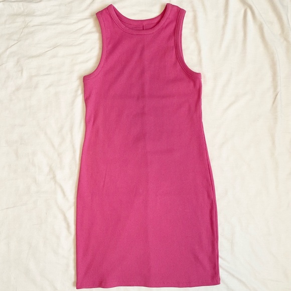 ⭐️ A new day Barbie Pink Ribbed Knit Dress XS - Picture 2 of 6